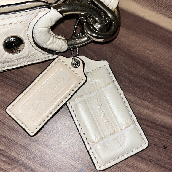 COACH Kristin spectator Ivory leather Hobo embossed snake skin purse - Picture 12 of 16